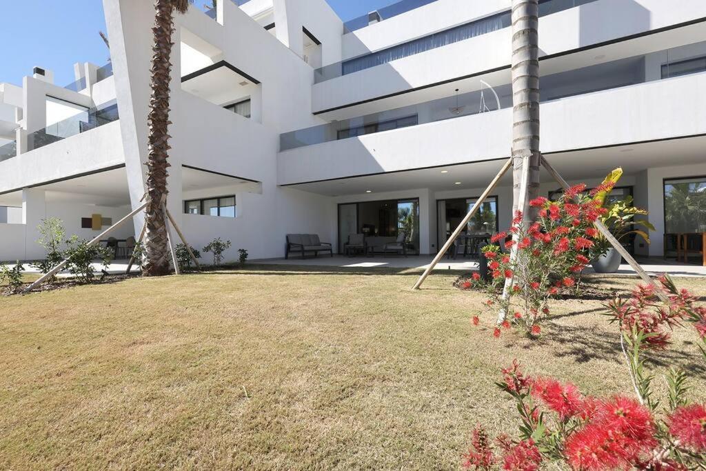 Ground Floor, 2 Bedroom @ Hills